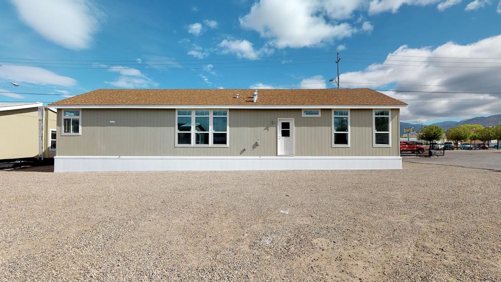 The SUM3068A Exterior. This Manufactured Mobile Home features 3 bedrooms and 2 baths.