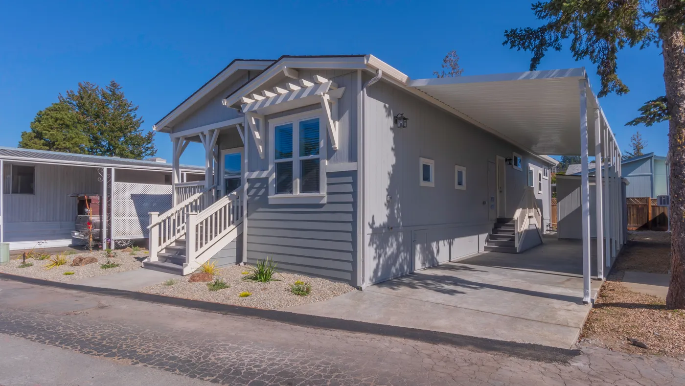 The CORONADO 2456B Exterior. This Manufactured Mobile Home features 3 bedrooms and 2 baths.