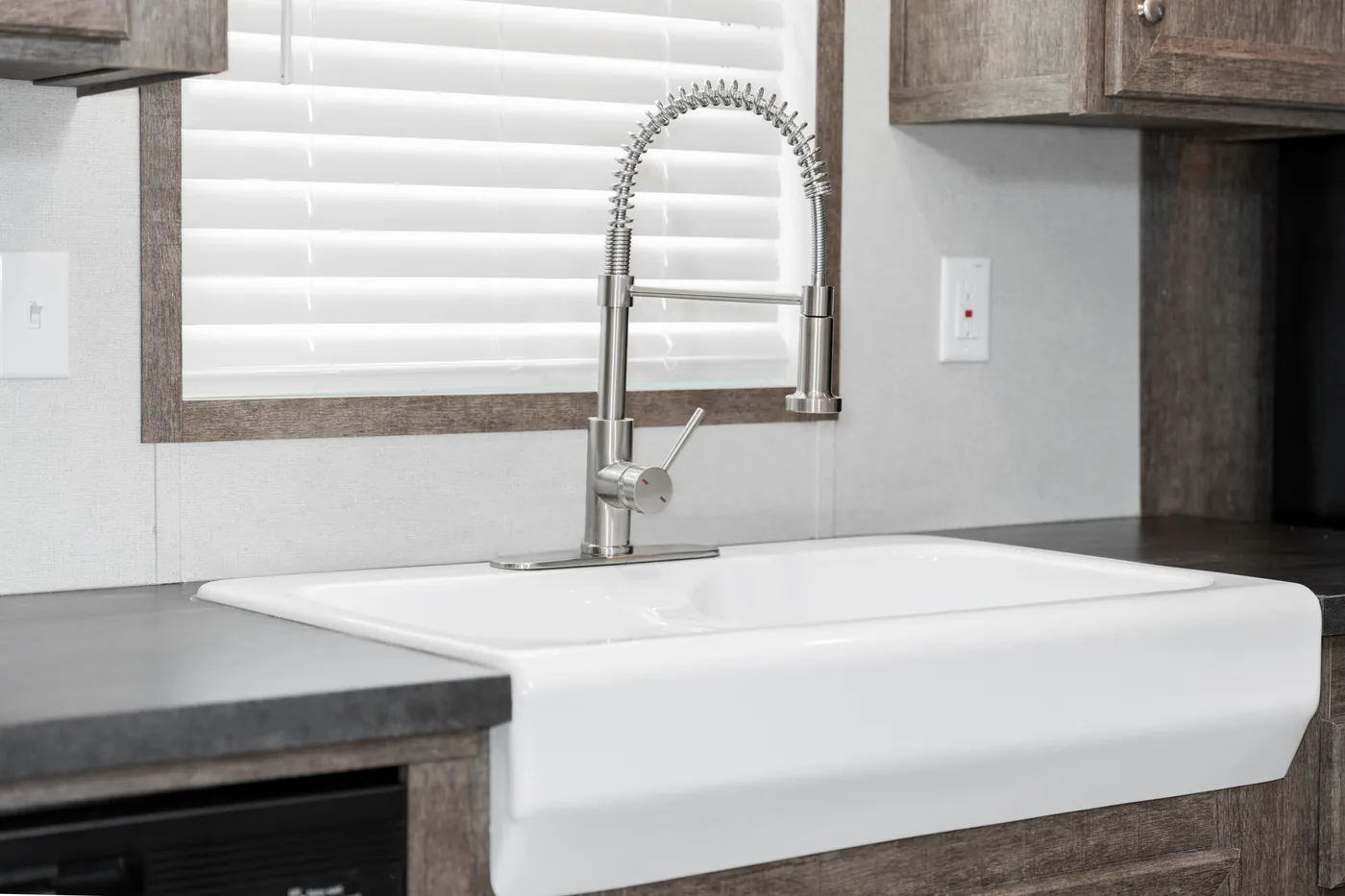 The THE ANNIVERSARY 68 Exterior. This Manufactured Mobile Home features 2 bedrooms and 2 baths.