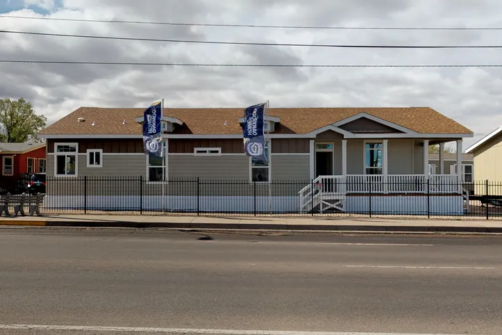 The SUM3068A Exterior. This Manufactured Mobile Home features 3 bedrooms and 2 baths.