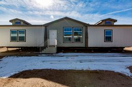 The K2760A Exterior. This Manufactured Mobile Home features 3 bedrooms and 2 baths.