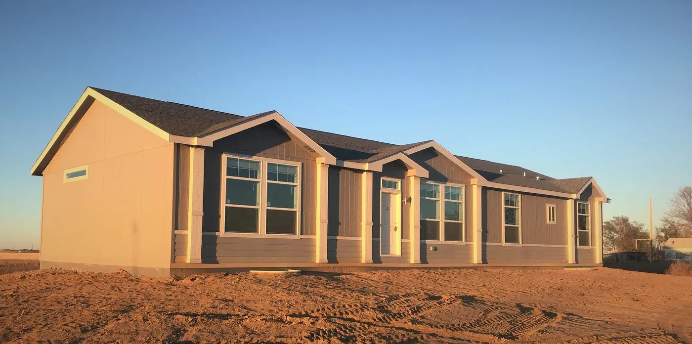 The K3076B Exterior. This Manufactured Mobile Home features 4 bedrooms and 2 baths.