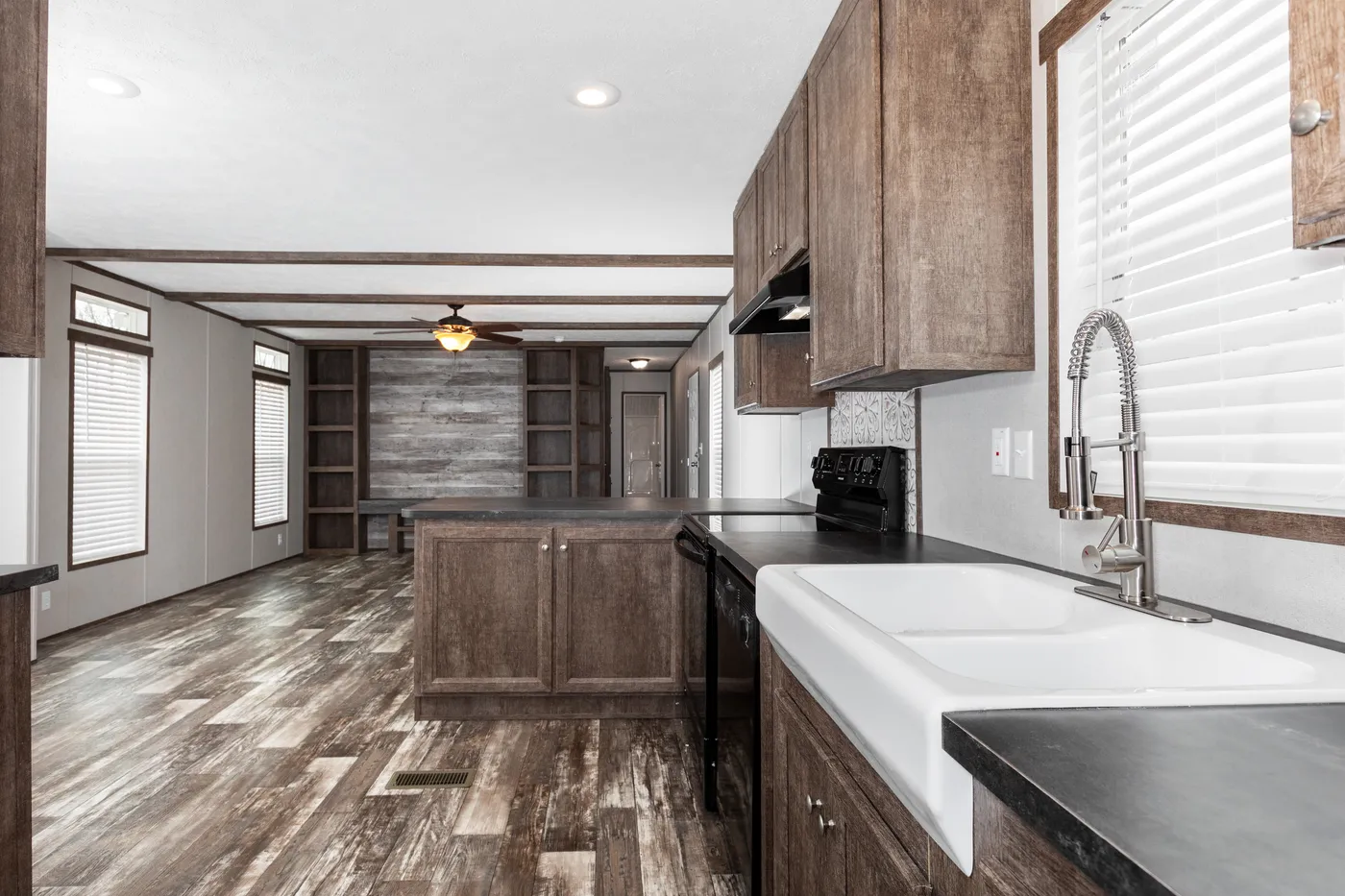 The THE ANNIVERSARY 68 Exterior. This Manufactured Mobile Home features 2 bedrooms and 2 baths.