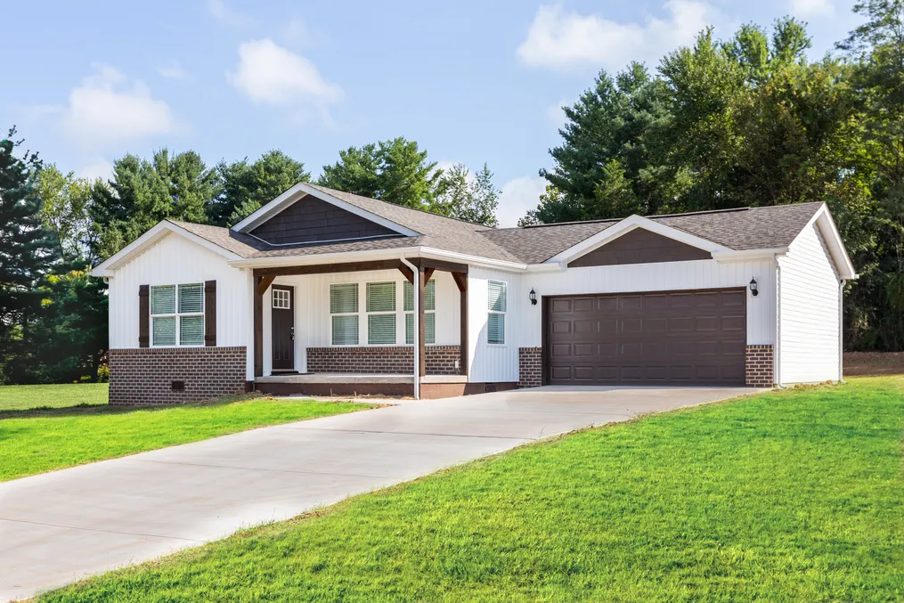 The KEENELAND Exterior. This Manufactured Mobile Home features 3 bedrooms and 2 baths.