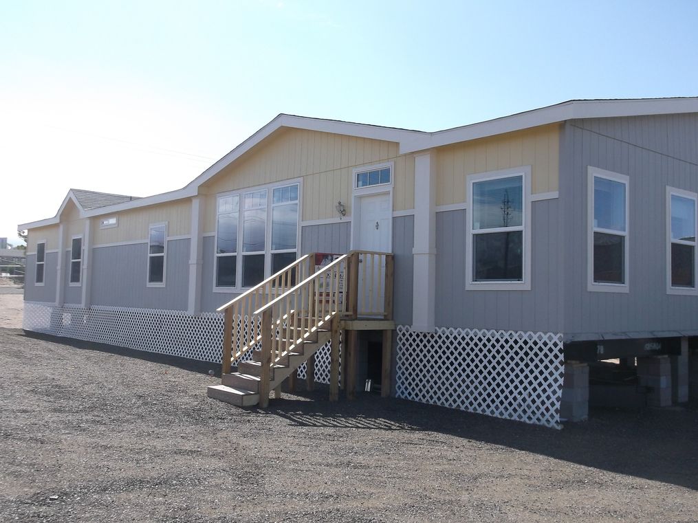 The K3076A Exterior. This Manufactured Mobile Home features 4 bedrooms and 2 baths.