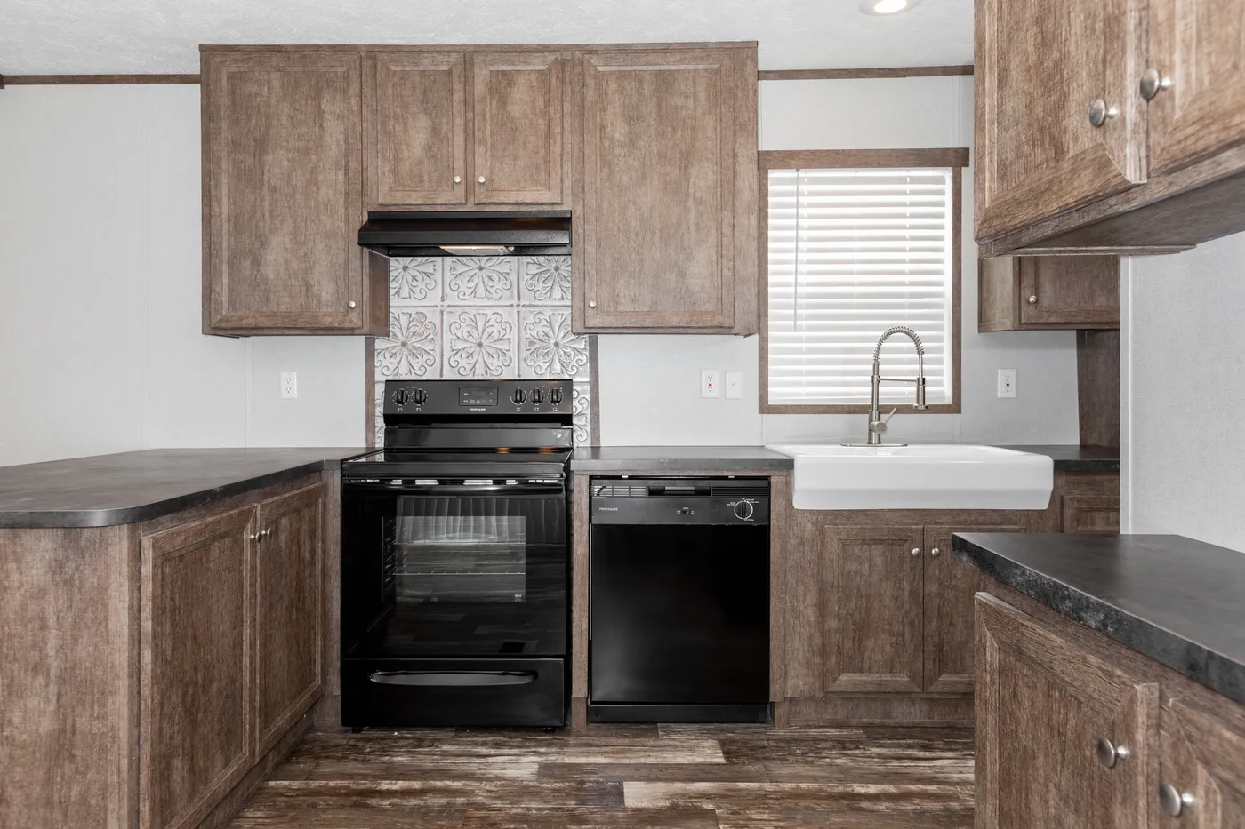 The THE ANNIVERSARY 68 Exterior. This Manufactured Mobile Home features 2 bedrooms and 2 baths.