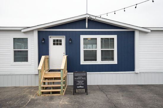 The BLUEBONNET BREEZE Exterior. This Manufactured Mobile Home features 3 bedrooms and 2 baths.