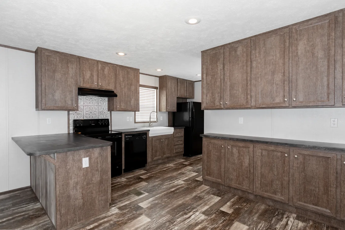 The THE ANNIVERSARY 68 Exterior. This Manufactured Mobile Home features 2 bedrooms and 2 baths.