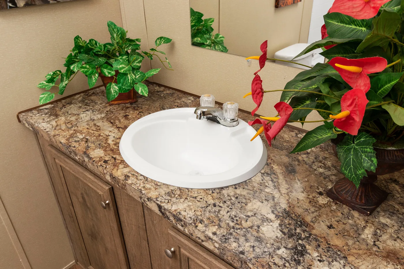 The THE HANCOCK Guest Bathroom. This Manufactured Mobile Home features 2 bedrooms and 2 baths.