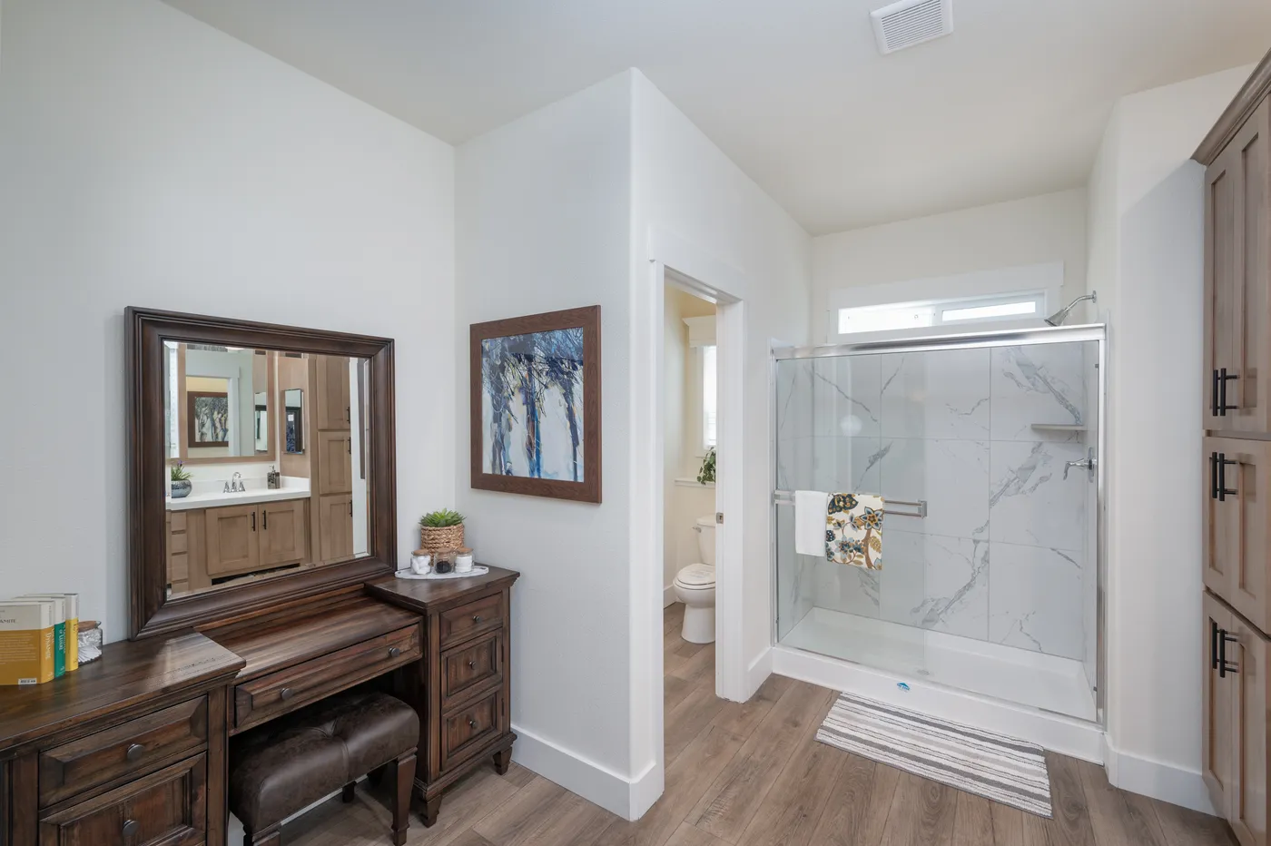 The CORONADO 3760A Primary Bathroom. This Manufactured Mobile Home features 3 bedrooms and 2.5 baths.
