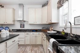 The 2095 HERITAGE Kitchen. This Manufactured Mobile Home features 3 bedrooms and 2 baths.
