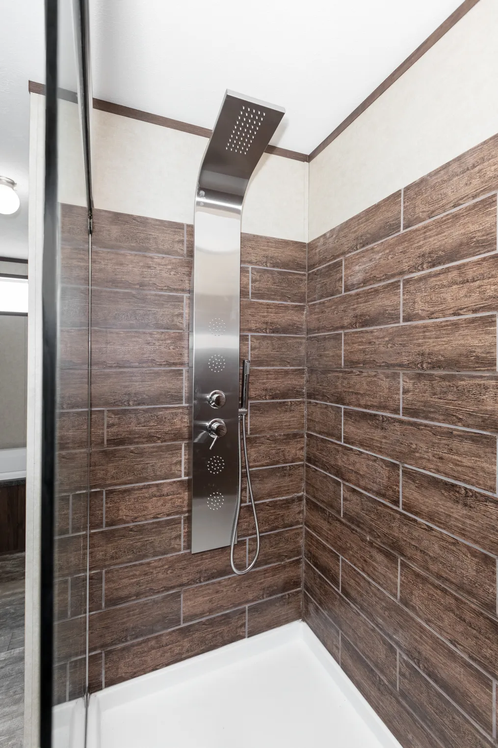 The THE RIVERWAY Primary Bathroom. This Manufactured Mobile Home features 4 bedrooms and 2 baths.