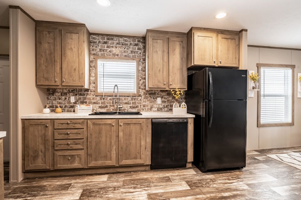 The ULTRA PRO 52 Kitchen. This Manufactured Mobile Home features 3 bedrooms and 2 baths.