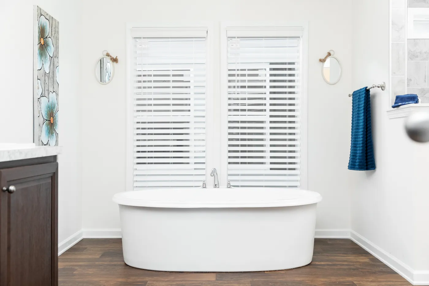 The 1321 CLASSIC Primary Bathroom. This Manufactured Mobile Home features 4 bedrooms and 2 baths.
