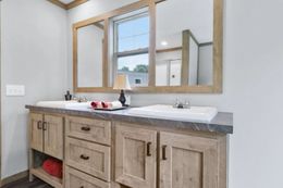 The NELLIE Master Bathroom. This Manufactured Mobile Home features 4 bedrooms and 2 baths.