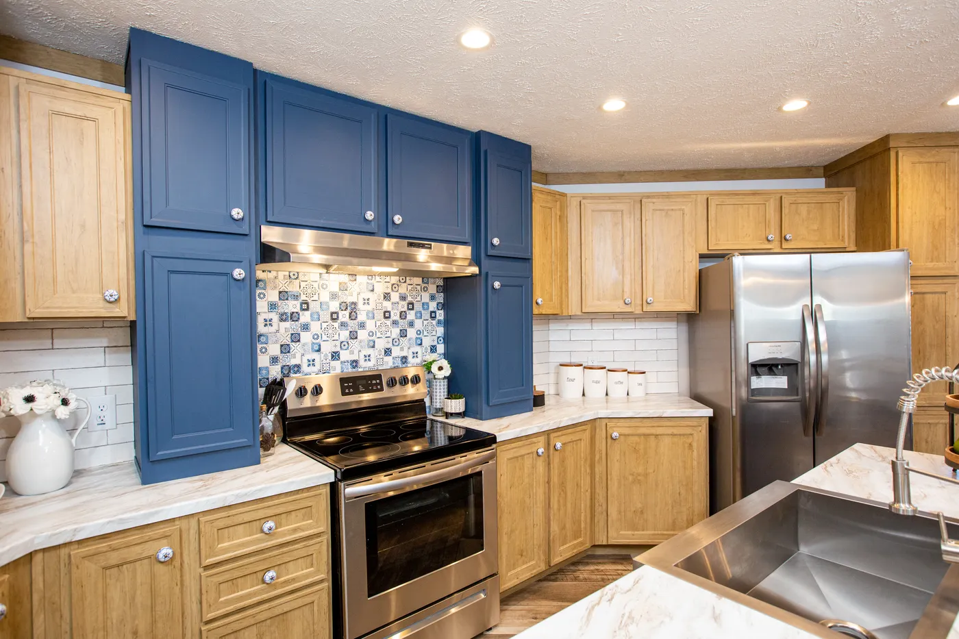 The THE KIMMEL Kitchen. This Manufactured Mobile Home features 3 bedrooms and 2 baths.