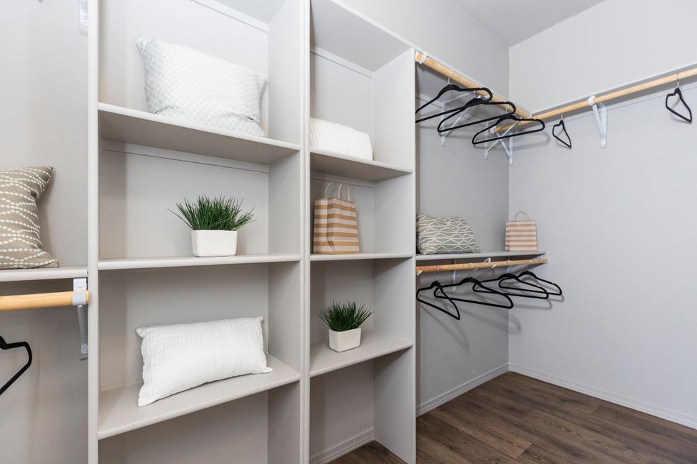 The ENCHANTMENT 3070A Primary Bedroom. This Manufactured Mobile Home features 3 bedrooms and 2 baths.