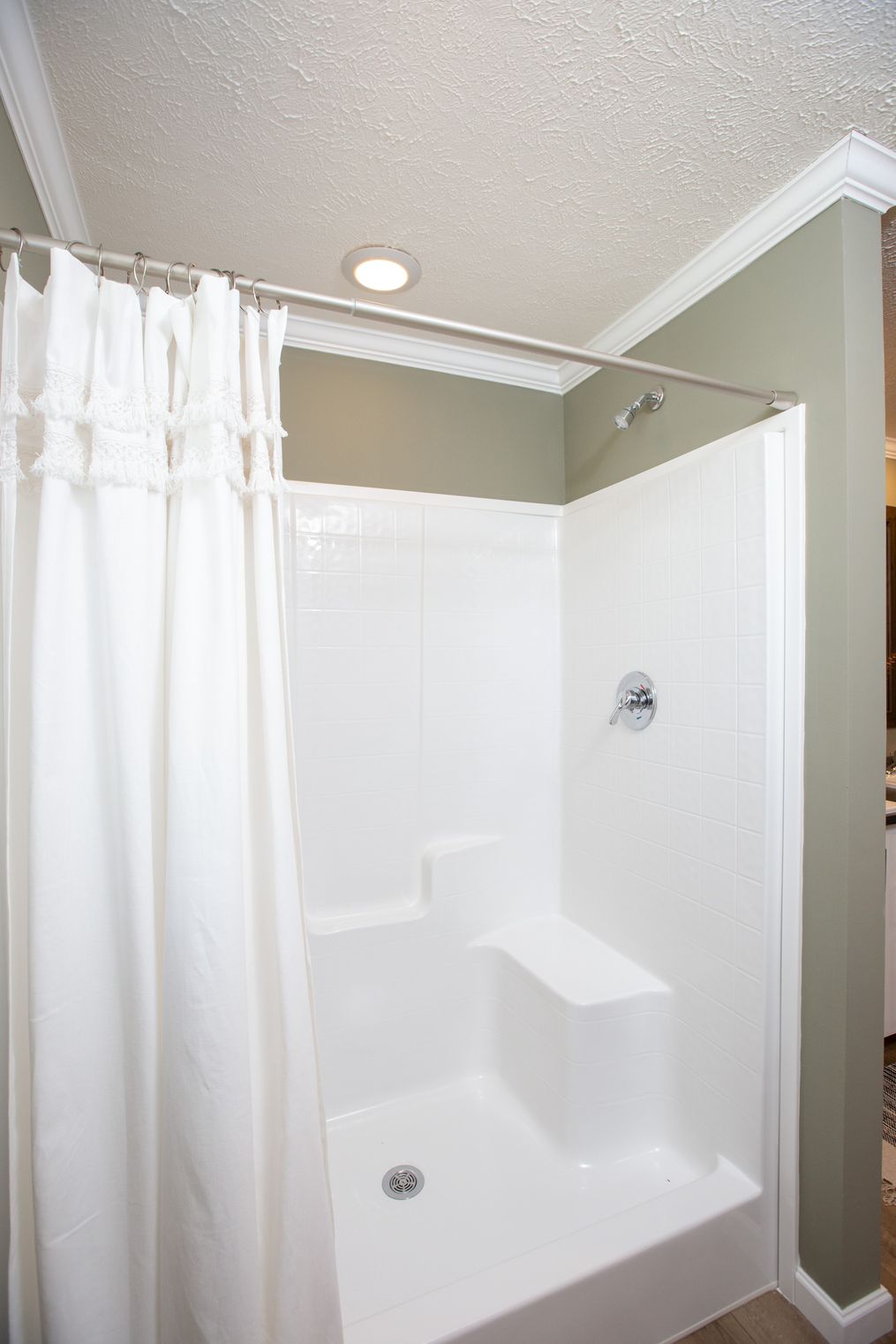 The KEENELAND Master Bathroom. This Manufactured Mobile Home features 3 bedrooms and 2 baths.