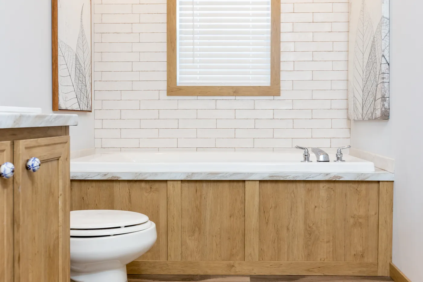 The THE KIMMEL Primary Bathroom. This Manufactured Mobile Home features 3 bedrooms and 2 baths.