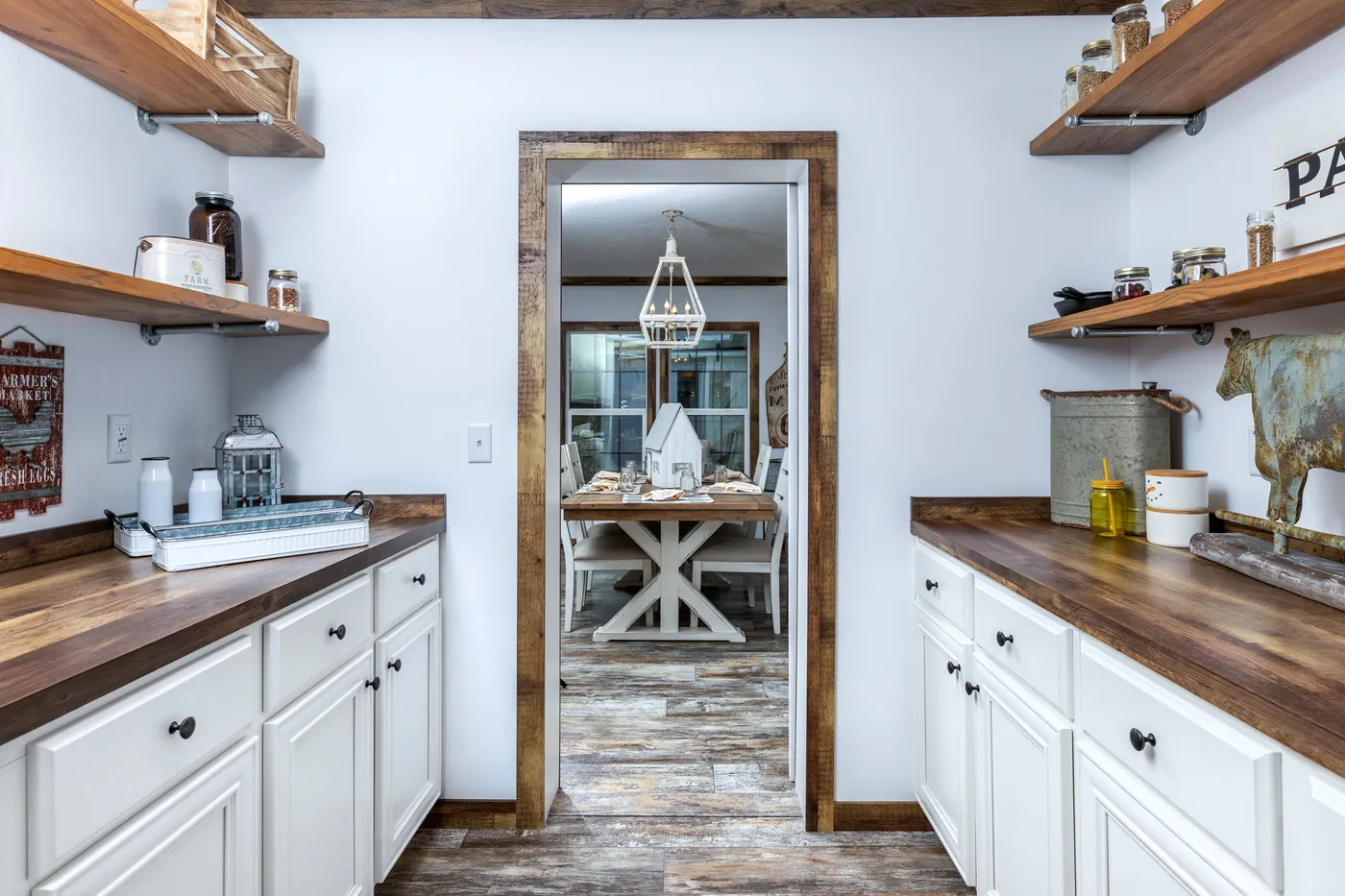 The THE LIZA JANE Kitchen. This Manufactured Mobile Home features 3 bedrooms and 2 baths.