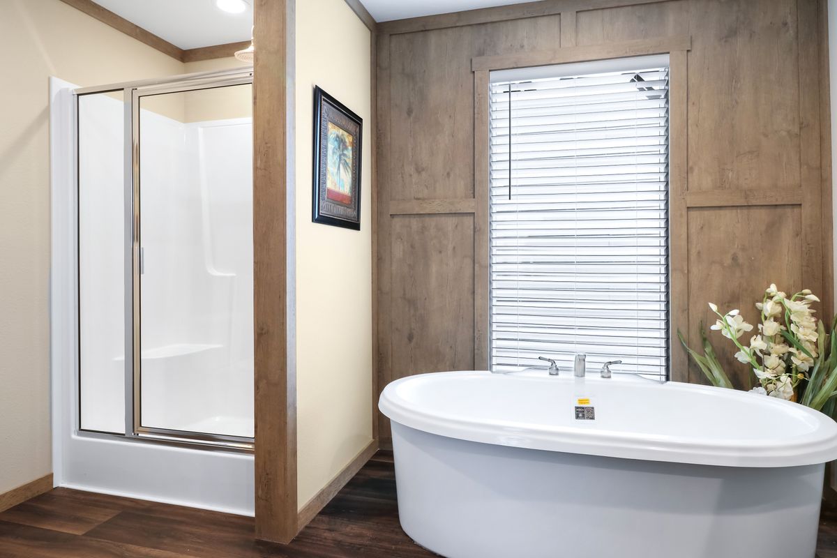 The AMELIA Master Bathroom. This Manufactured Mobile Home features 4 bedrooms and 2 baths.