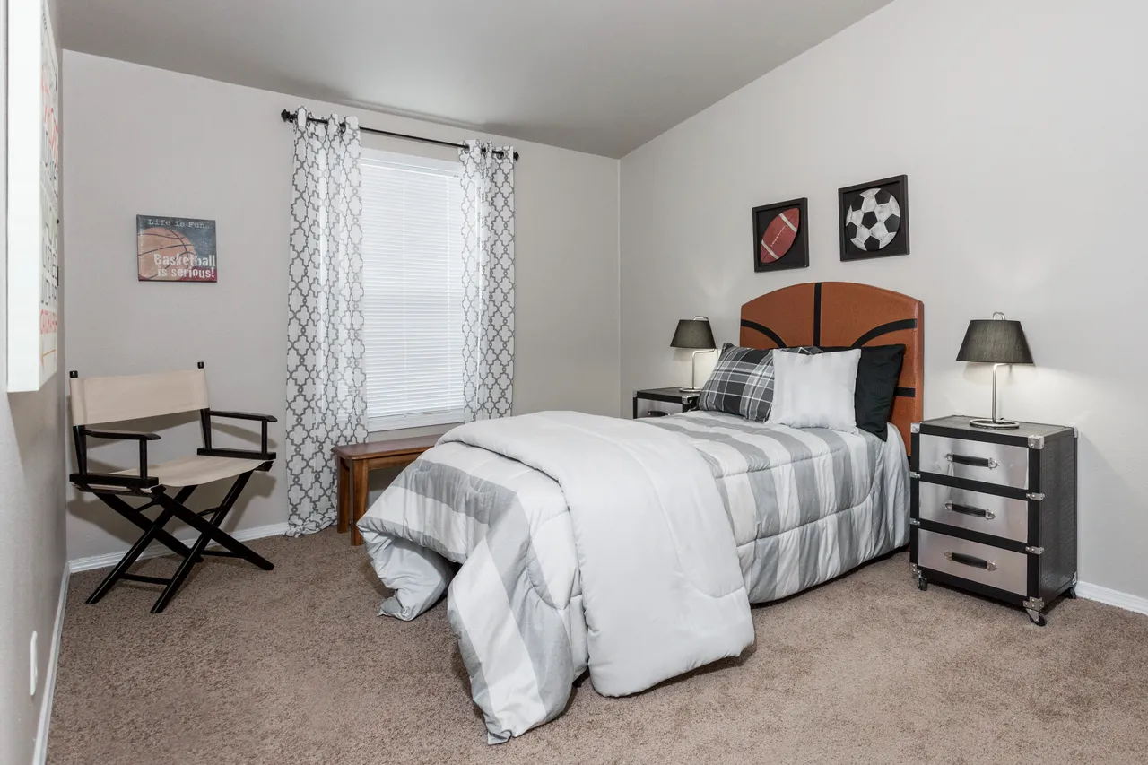 Guest Bedroom