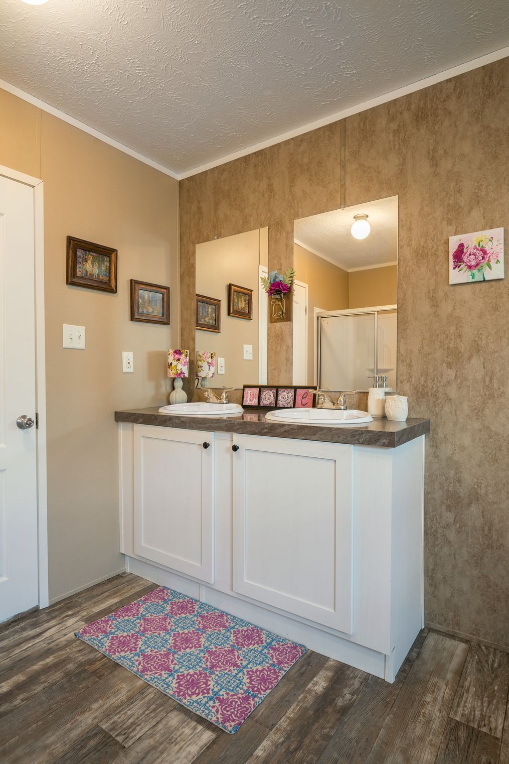 The TRADITION 60B Master Bathroom. This Manufactured Mobile Home features 3 bedrooms and 2 baths.