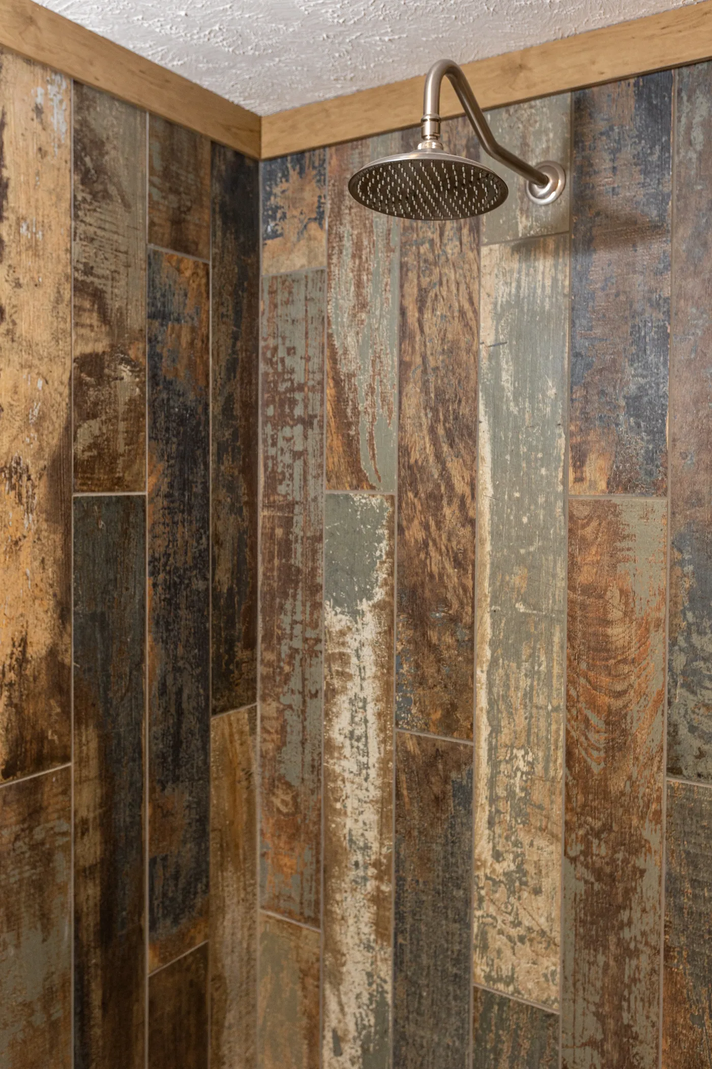 The THE KIMMEL Primary Bathroom. This Manufactured Mobile Home features 3 bedrooms and 2 baths.
