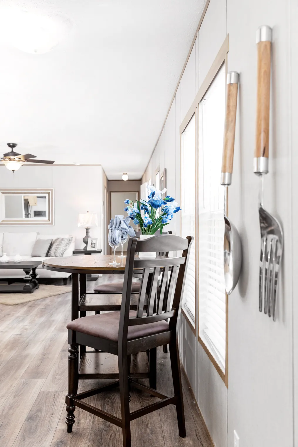 The BLAZER 76 C Dining Area. This Manufactured Mobile Home features 3 bedrooms and 2 baths.