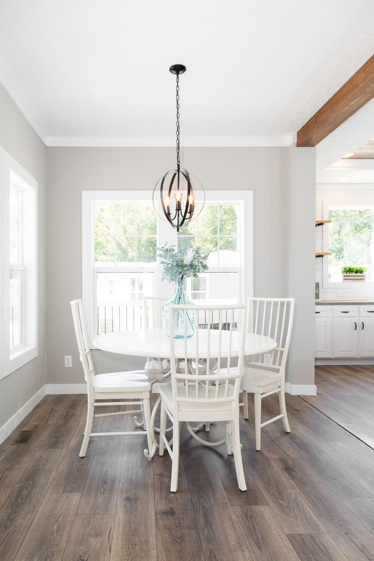 The 3434 CAROLINA "SOUTHERN BELLE" Dining Room. This Modular Home features 3 bedrooms and 2 baths.