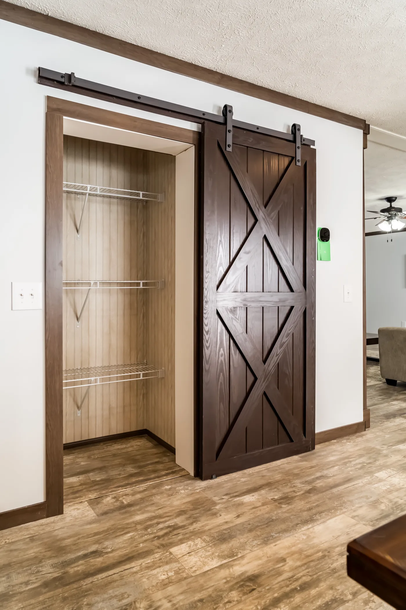 The THE TURNER Storage. This Manufactured Mobile Home features 3 bedrooms and 2 baths.