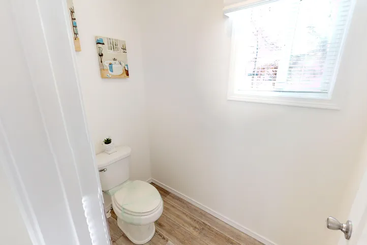 The SUM3068A Primary Bathroom. This Manufactured Mobile Home features 3 bedrooms and 2 baths.
