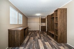 The BLACKJACK 32' Utility Room. This Manufactured Mobile Home features 4 bedrooms and 2 baths.