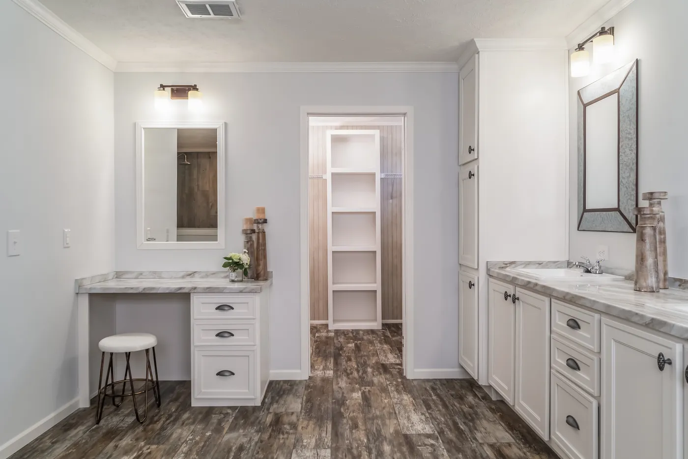 The THE LEAHY Primary Bathroom. This Manufactured Mobile Home features 4 bedrooms and 2 baths.