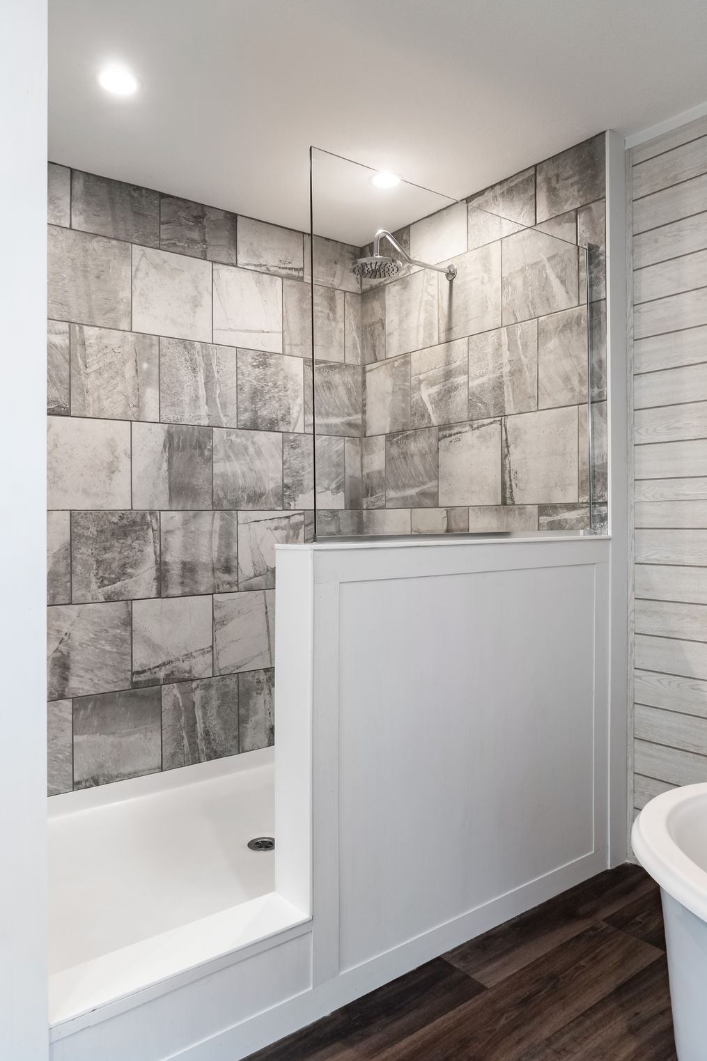 The THE RESERVE 60 Primary Bathroom. This Manufactured Mobile Home features 3 bedrooms and 2 baths.