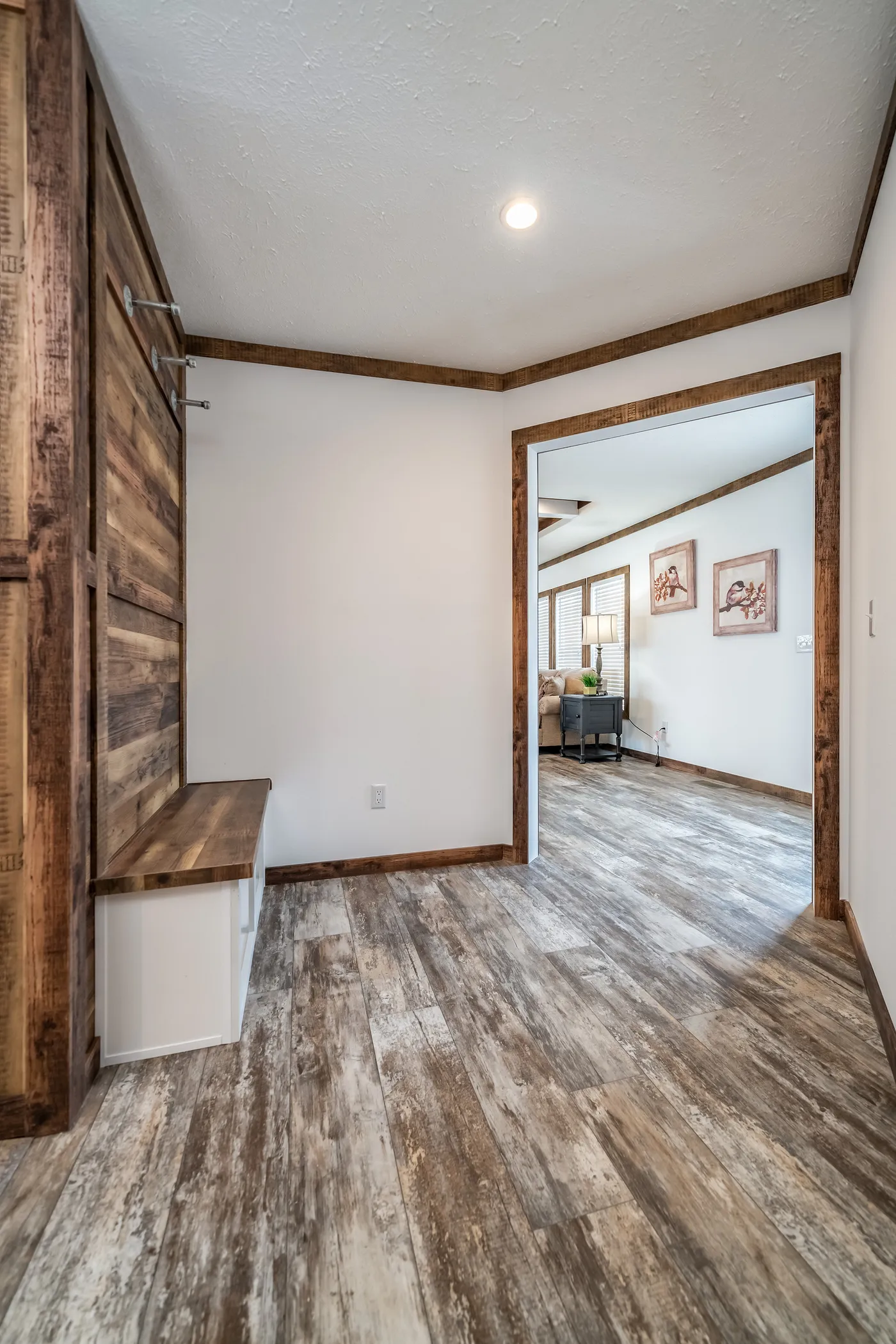 The THE AVALYN Foyer. This Manufactured Mobile Home features 3 bedrooms and 2 baths.