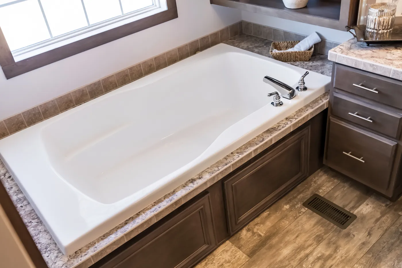 The THE TURNER Primary Bathroom. This Manufactured Mobile Home features 3 bedrooms and 2 baths.