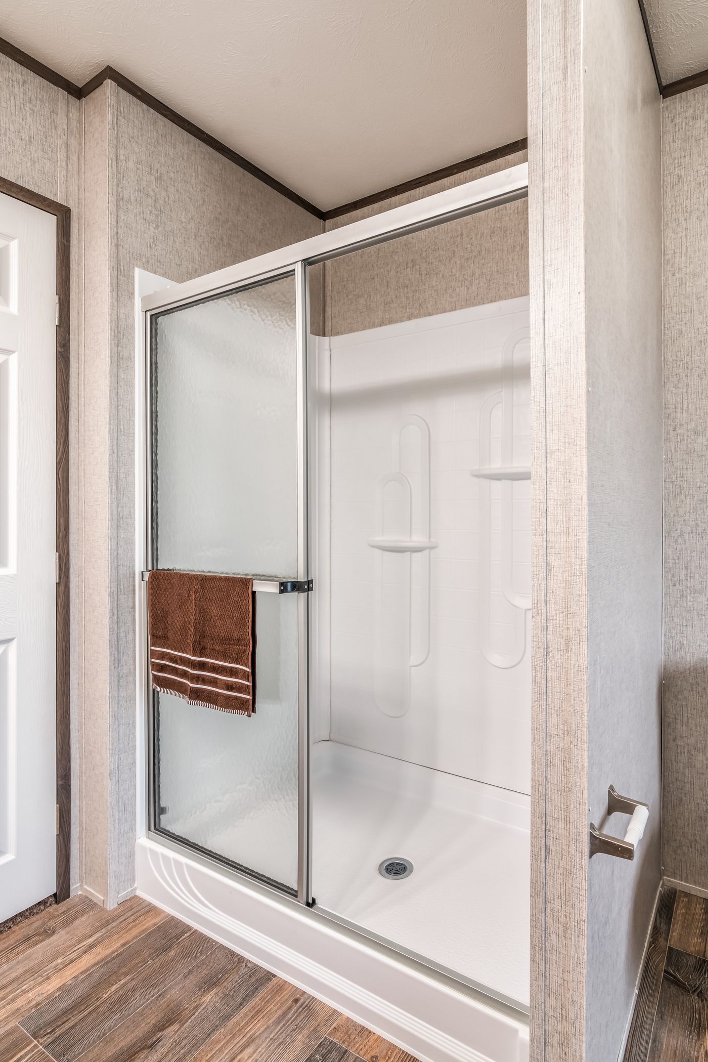 The THE PATRIOT Exterior. This Manufactured Mobile Home features 3 bedrooms and 2 baths.