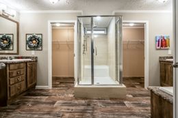 The 5607 ENTERPRISE 7228 Master Bathroom. This Manufactured Mobile Home features 4 bedrooms and 2 baths.