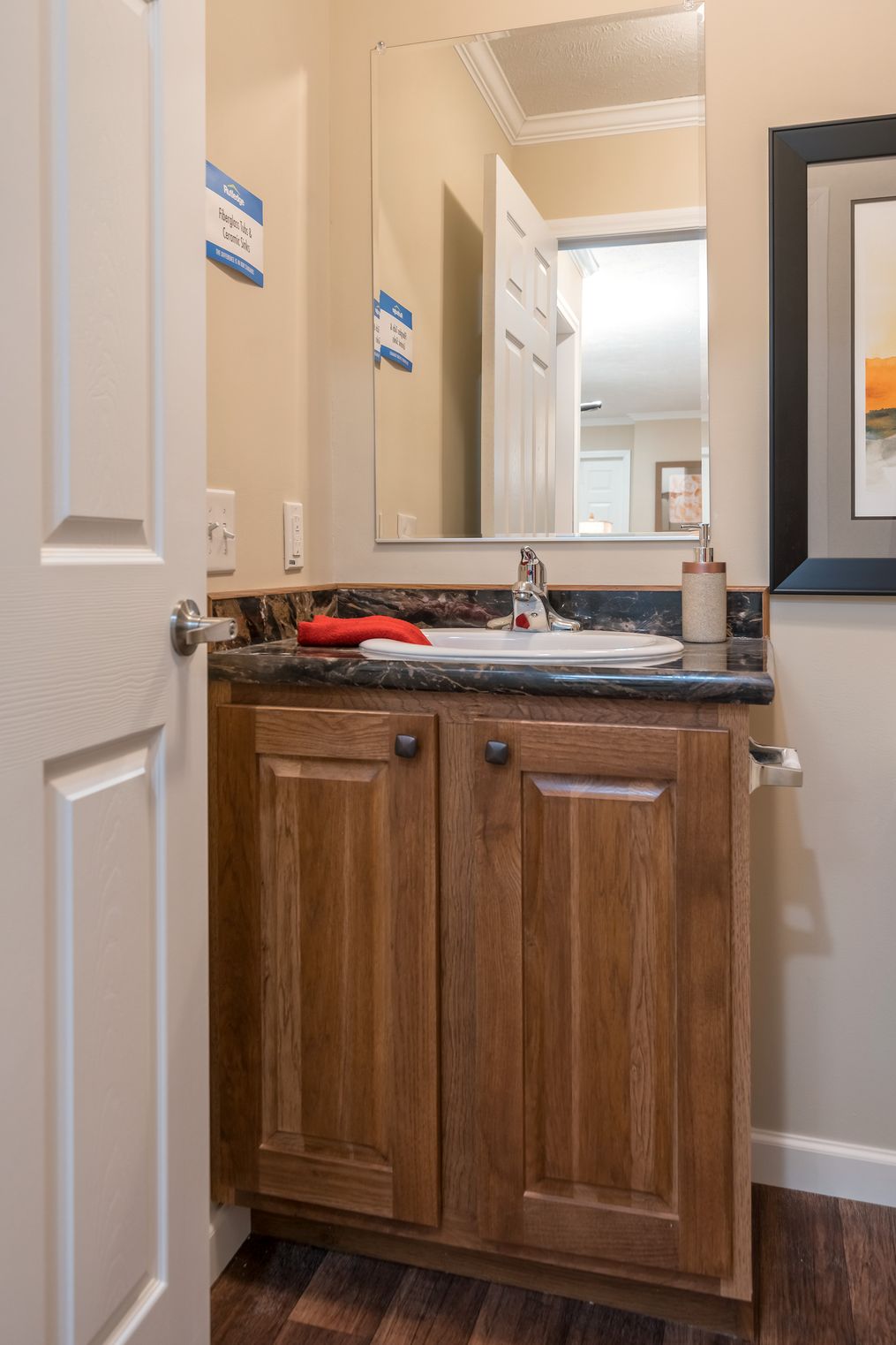 The BROOKLINE FLEX Guest Bathroom. This Manufactured Mobile Home features 4 bedrooms and 2 baths.