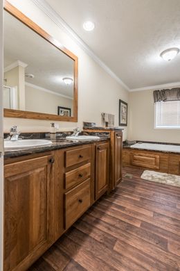 The BROOKLINE FLEX Master Bathroom. This Manufactured Mobile Home features 4 bedrooms and 2 baths.
