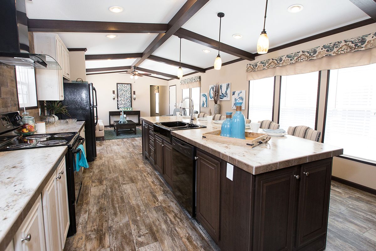 73ADM16843AH Buccaneer Homes Buccaneer Homes