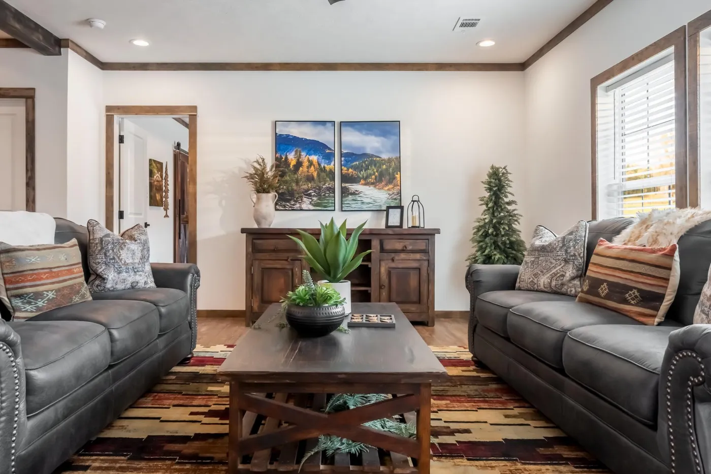 The THE MAGNOLIA Exterior. This Manufactured Mobile Home features 4 bedrooms and 3 baths.
