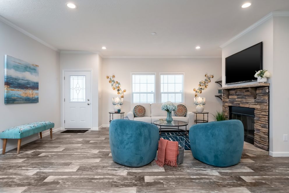 The 1717 BELLA VISTA HUD Exterior. This Manufactured Mobile Home features 4 bedrooms and 2 baths.