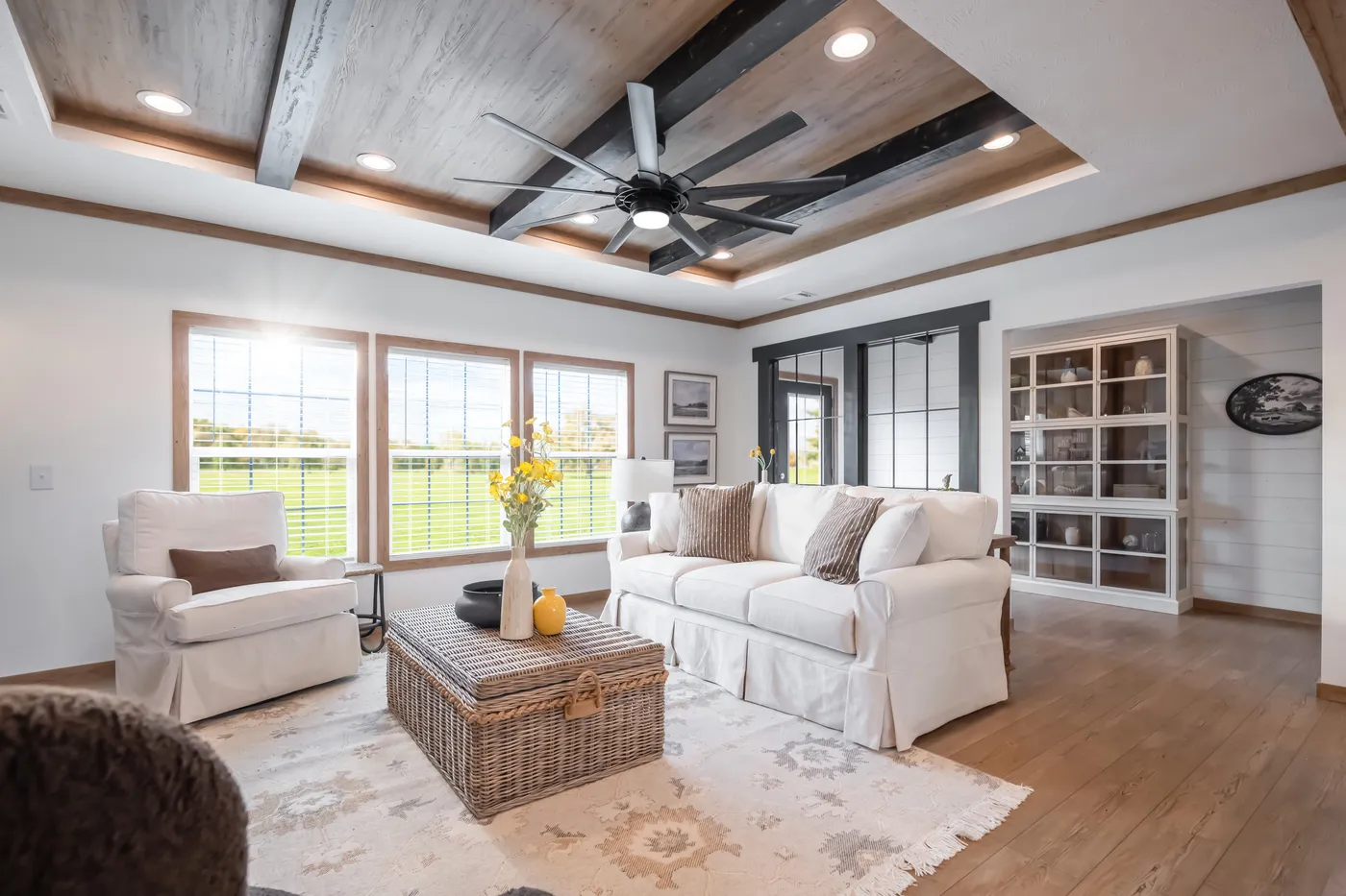 The THE REED Exterior. This Manufactured Mobile Home features 3 bedrooms and 2 baths.