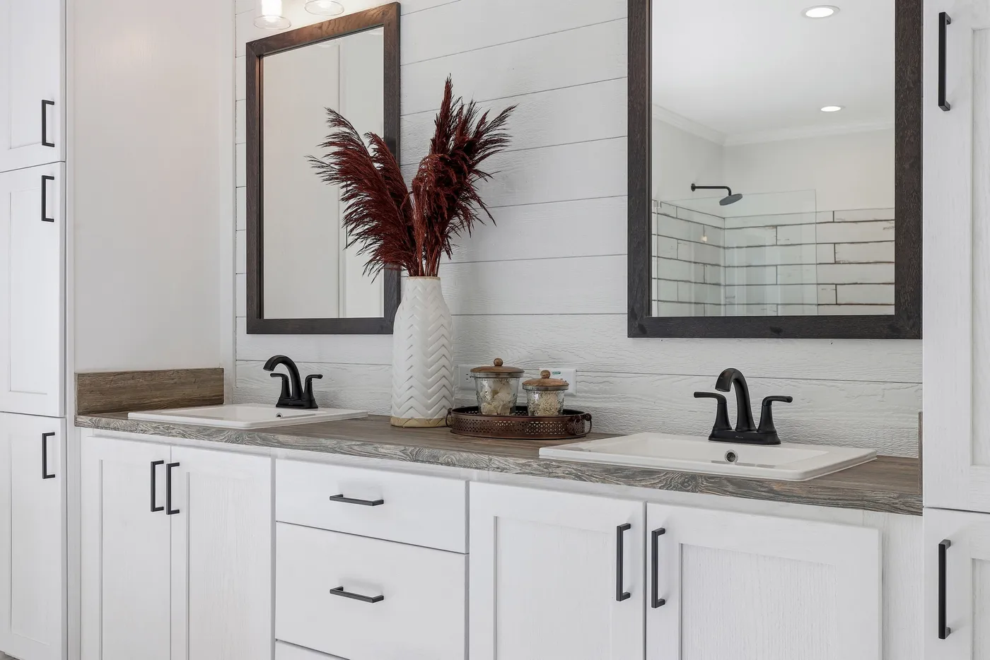 The SOUTHERN CHARM Exterior. This Manufactured Mobile Home features 3 bedrooms and 2 baths.