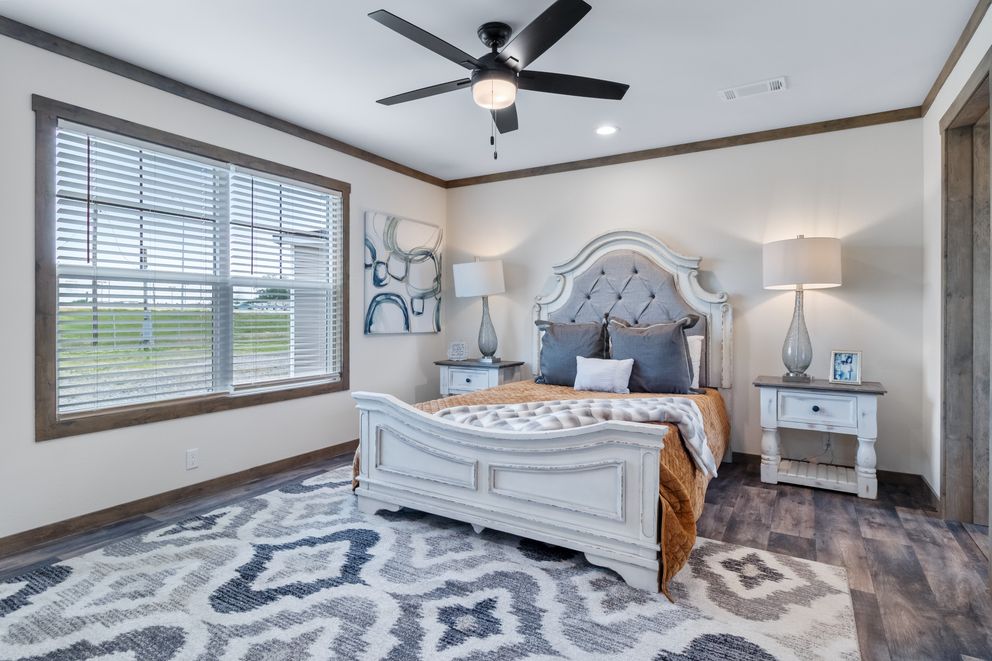 The ISABELLA Exterior. This Manufactured Mobile Home features 3 bedrooms and 2 baths.