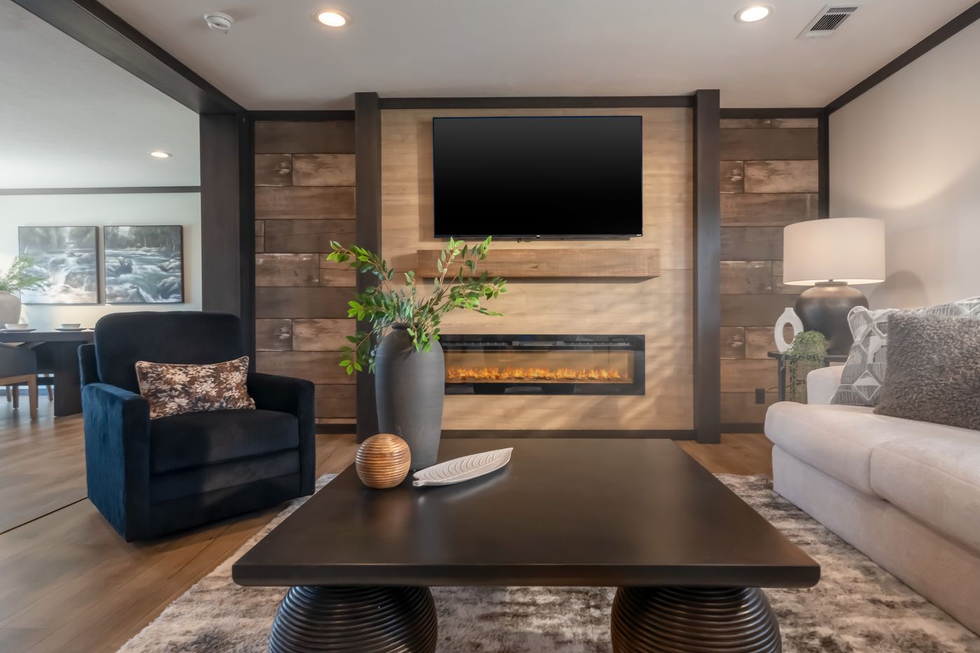 The THE VOGUE 60 Exterior. This Manufactured Mobile Home features 3 bedrooms and 2 baths.