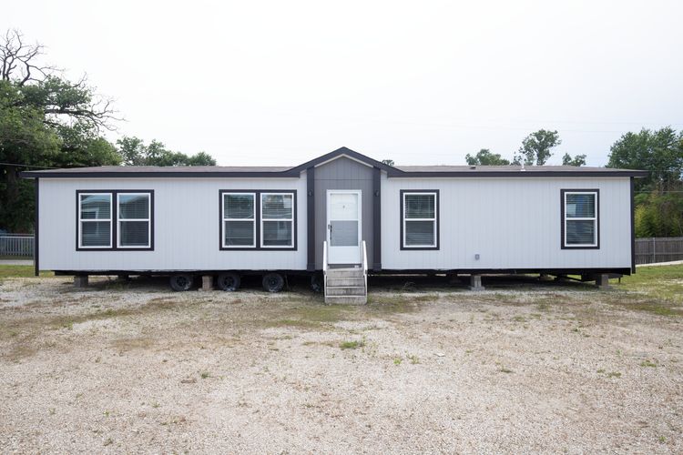 The THE ANNIVERSARY 2.1 Exterior. This Manufactured Mobile Home features 3 bedrooms and 2 baths.