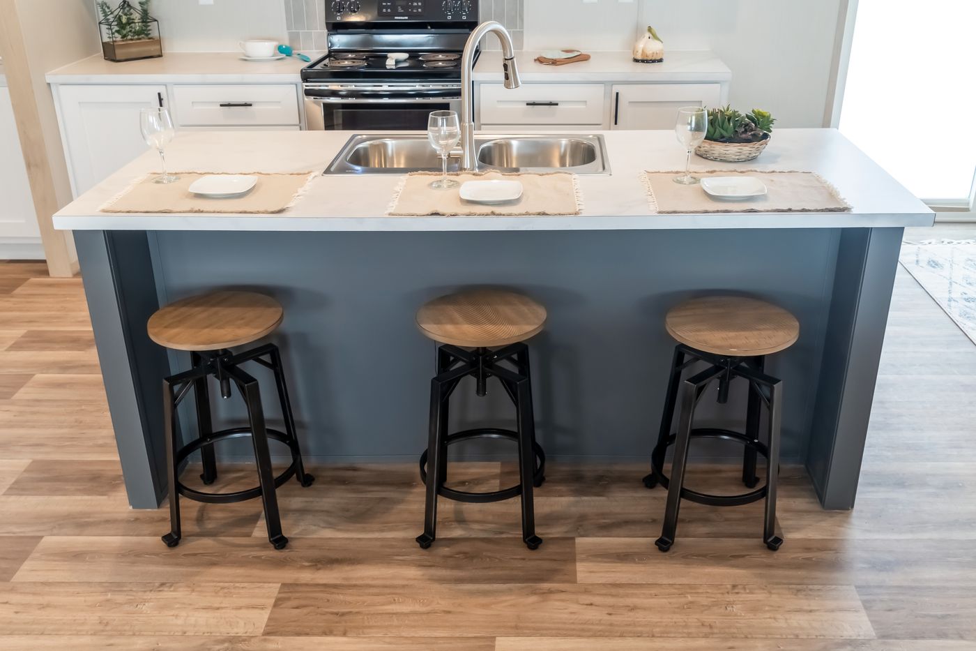 The RIO Exterior. This Manufactured Mobile Home features 3 bedrooms and 2 baths.